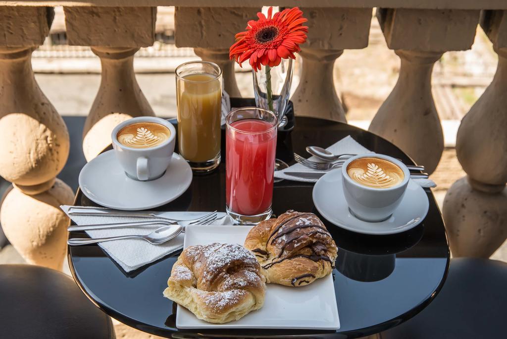 Pantheon Caesar Relais Hotel Рим Екстериор снимка