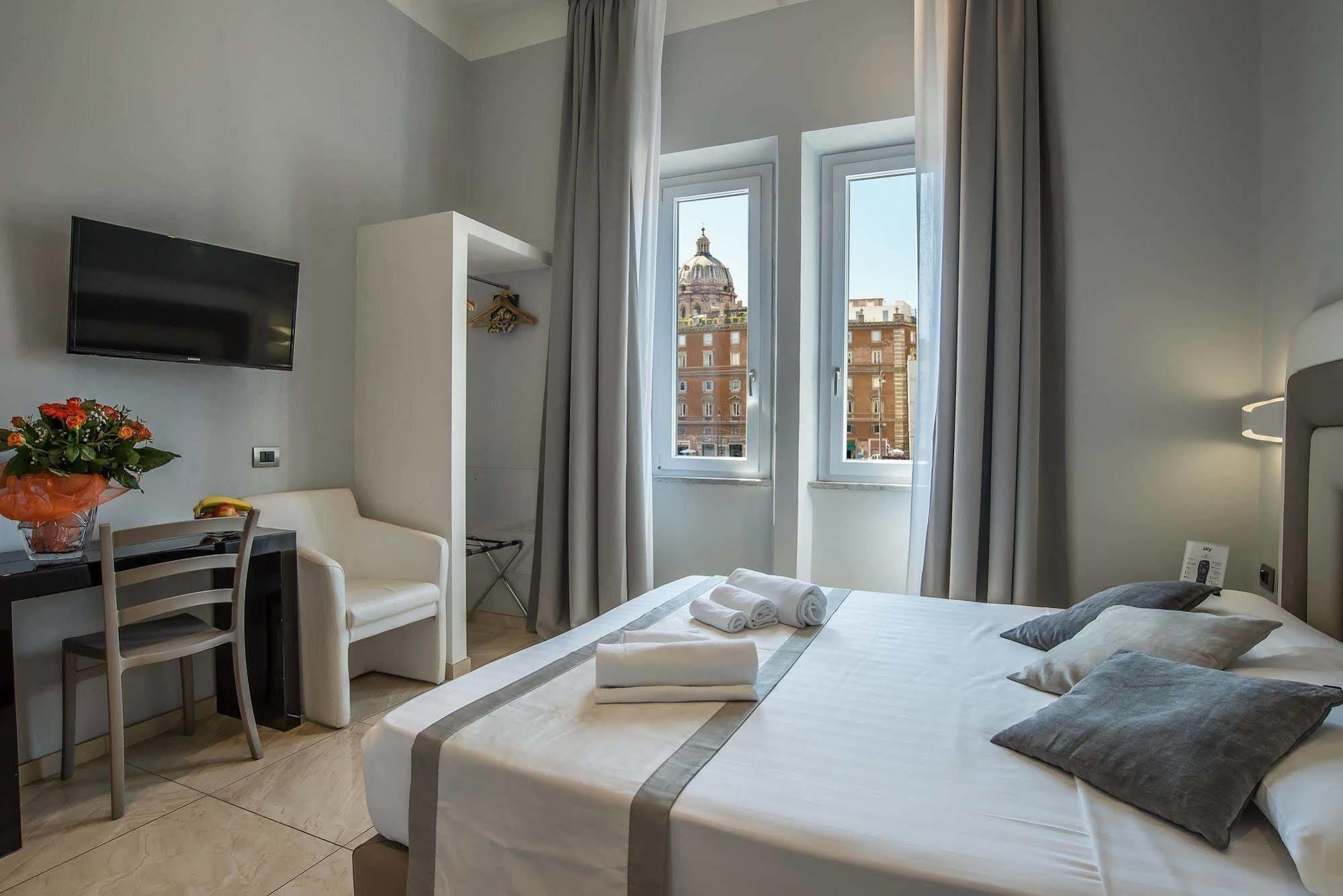 Pantheon Caesar Relais Hotel Рим Екстериор снимка
